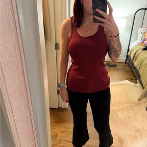 Women's Sleeveless Ribbed Tank Top size L